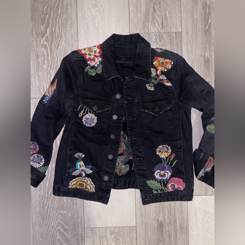 Embroidered Jean jacket